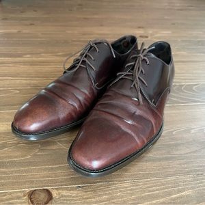 Salvatore Ferragamo oxblood derbies; size 10EE
